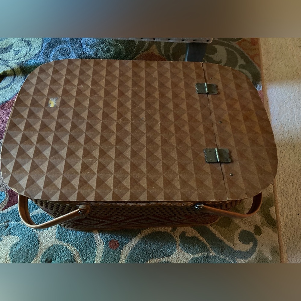 Antique W.C. redmon picnic basket